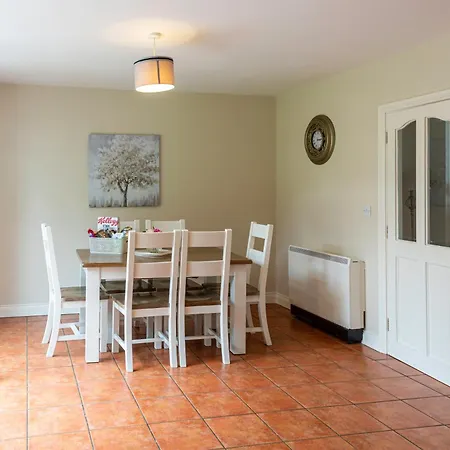 度假居 Kerry Homes At The Village *